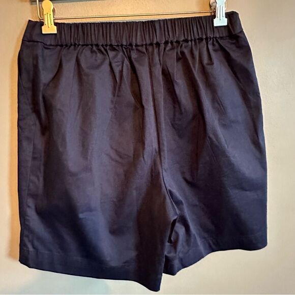 Boden navy glorious British short NWT - Picture 2 of 5